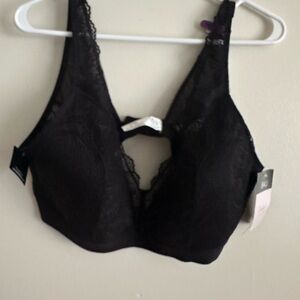 NWT Bali Elegant  comfort revolution Black Lace Bra size 2XL
